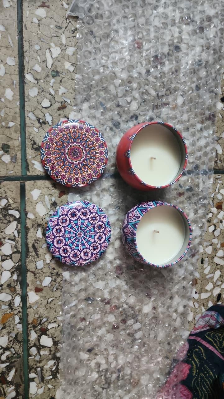 Scented Tin Candle (Pack of 1) (Multicolor)